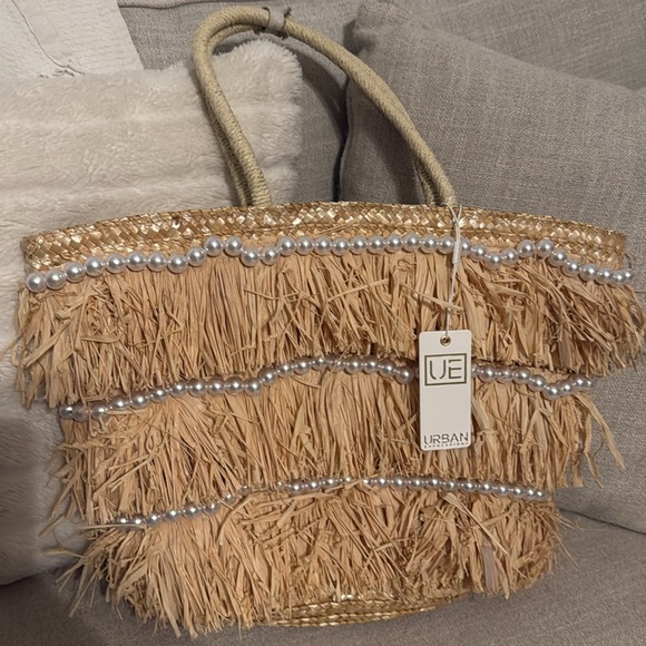 Urban Expressions Shakira Fringe Straw Raffia Pearl Natural Beige Tote/Bag NWT - Picture 5 of 9